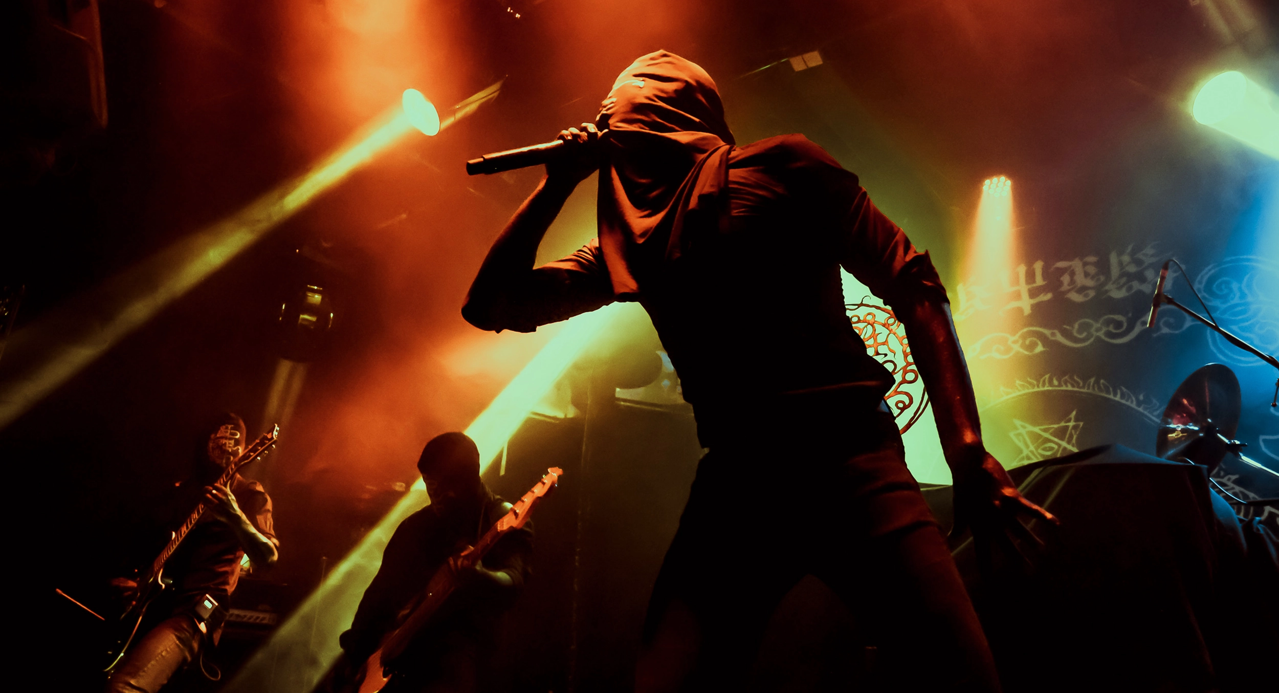 Foro-independencia-anexo-venue-conciertos-punk-rock-hardcore-shows-musica-underground-live-music_11